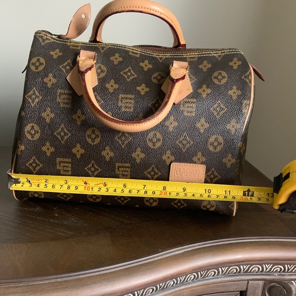 Leather Elegant Brown Monogram Duffel Bag - Picture 11 of 14